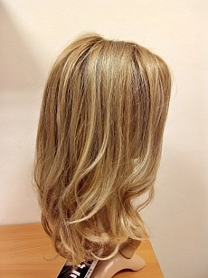 Diva champagne rooted.jpg